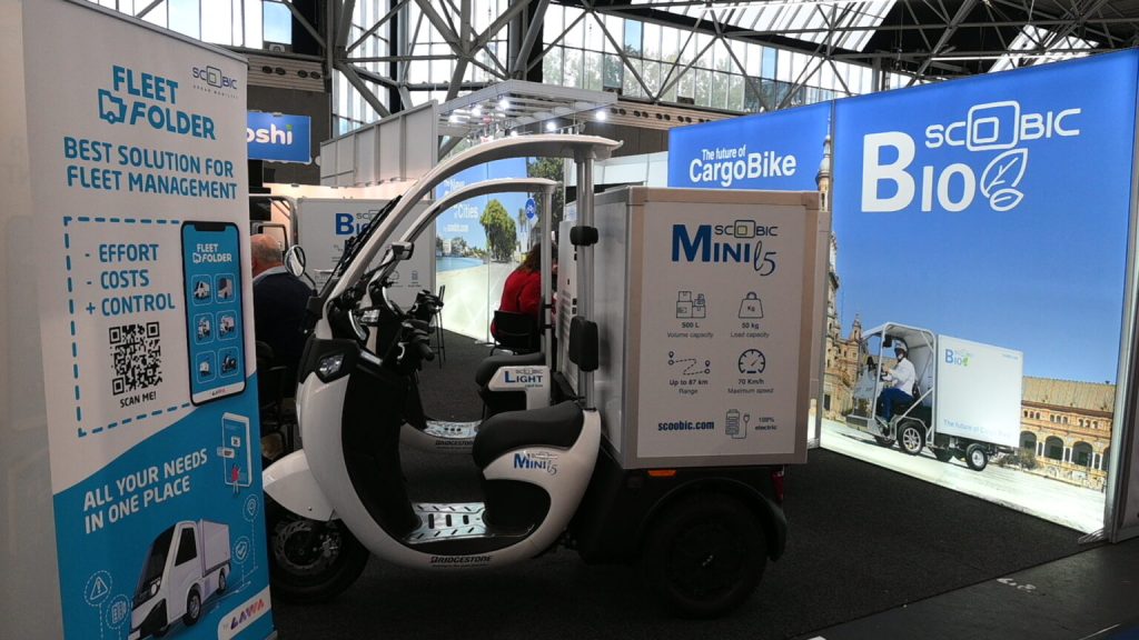 НОВОСТИ ВЫСТАВКИ | ДЕНЬ 2: Scoobic представляет четырёхколёсный электрический грузовой велосипед