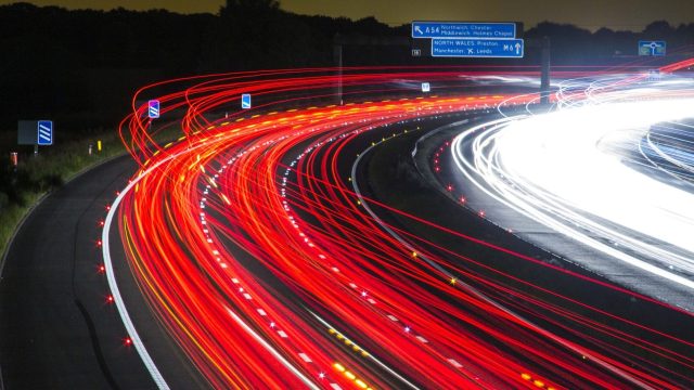 Правительство Великобритании инвестирует £18,5 млн в компании цепочки поставок для автоматизированного транспорта