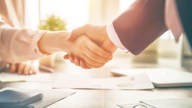 Правительство Италии продаст долю в Poste Italiane