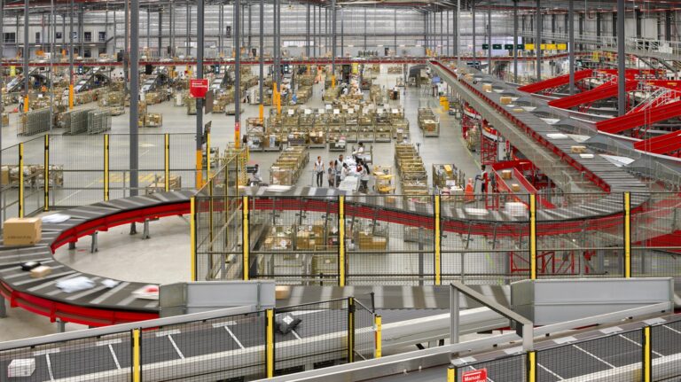 Стратегия модернизации Australia Post начала приносить результаты